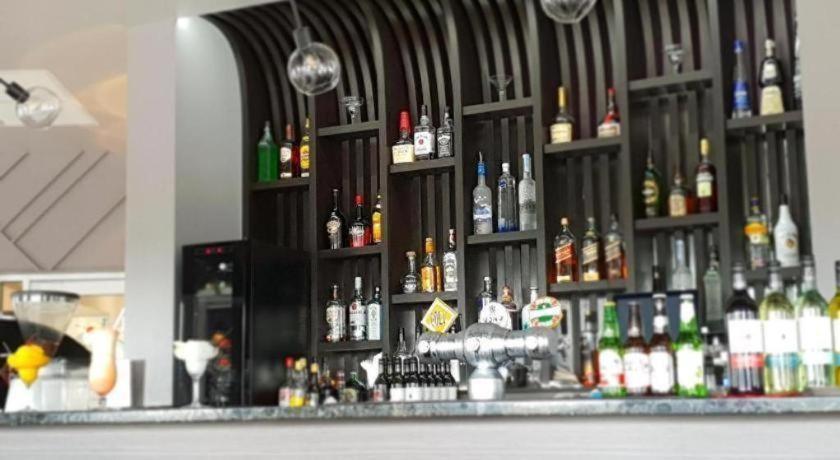 Peninsula International Hotel سوفا المظهر الخارجي الصورة